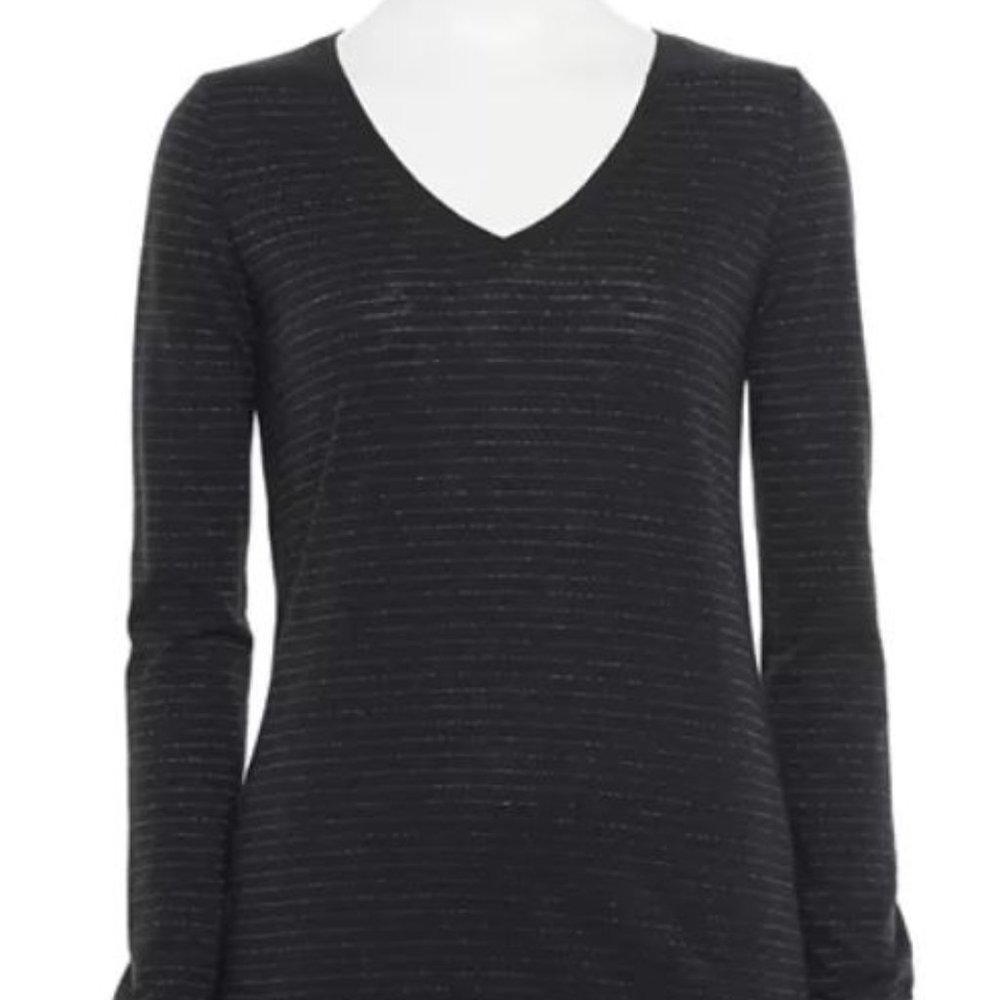 Women's Sonoma Essential V-Neck Long-Sleeved Tee